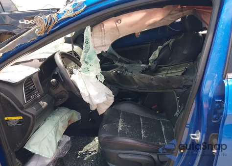 2017 Hyundai Elantra Sport z USA, uszkodzony, nr VIN KMHD04LB5HU333350